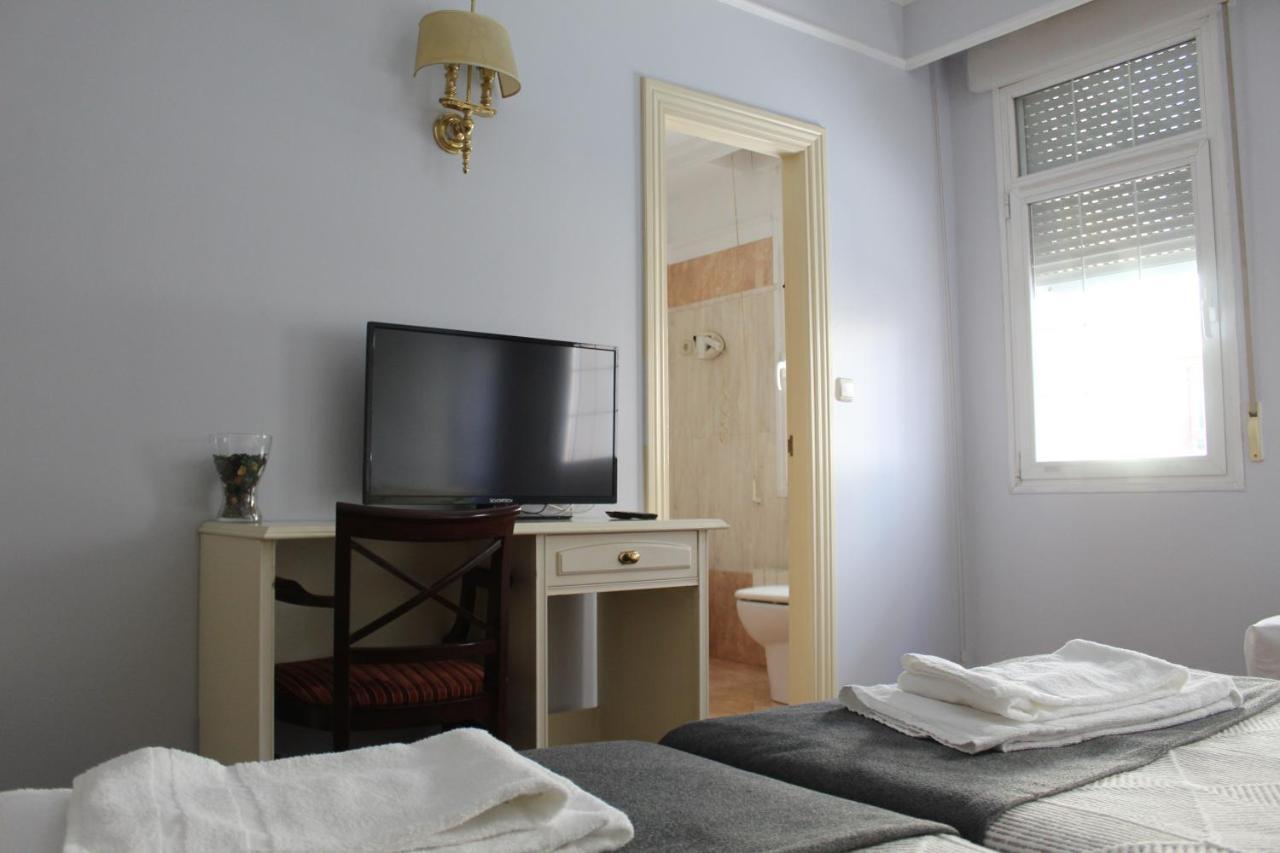 Hotel Harrison Etxea Amorebieta-Etxano Exteriör bild